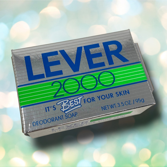 Vintage 1995 Original Lever 2000 Bar Soap Full Size Metallic TV Movie Prop - Picture 1 of 4